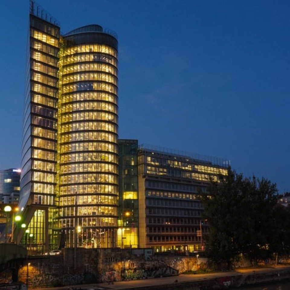 Fotokurs Blaue Stunde in Wien - Donaukanal - Canon Academy Grundlagen